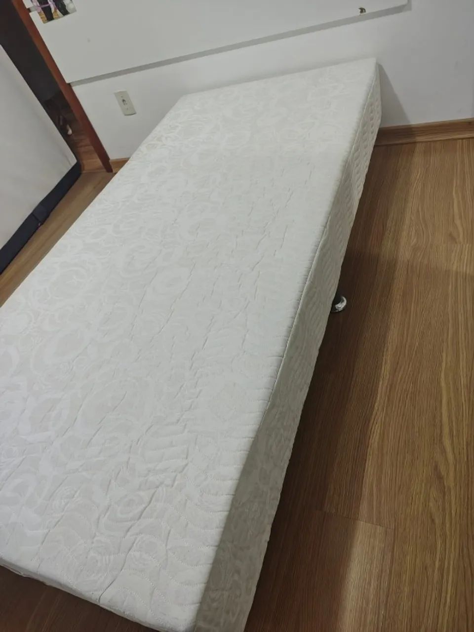 Cama Box com colchão - Foto 4