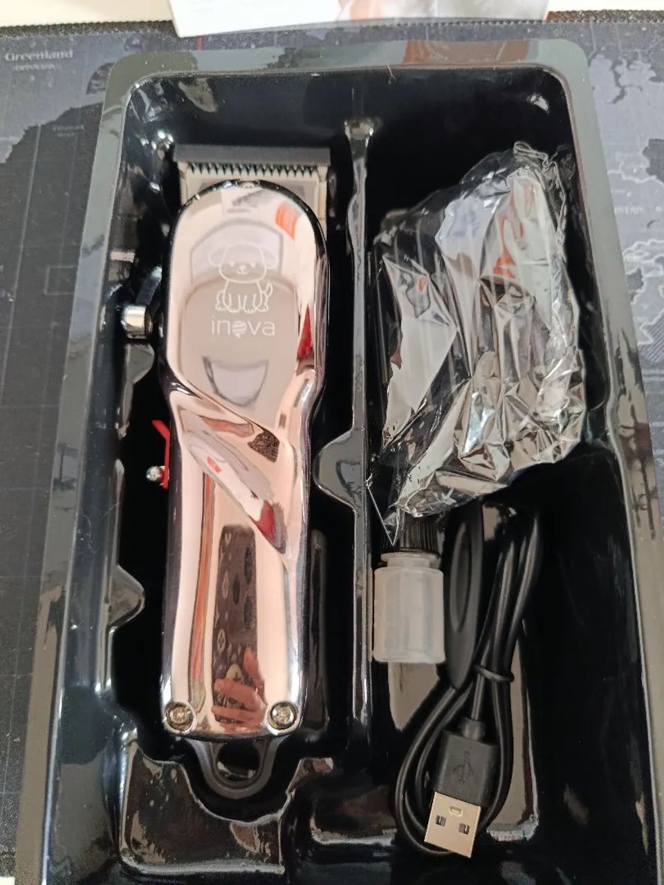 Máquina Profissional recarregável com pentes / OFERTA IMBATÍVEL  - Foto 2