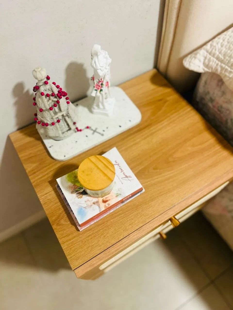 Mesa de cabeceira - Foto 2