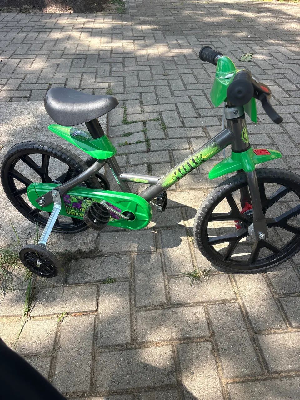 bicicleta infantil do hulk  - Foto 2