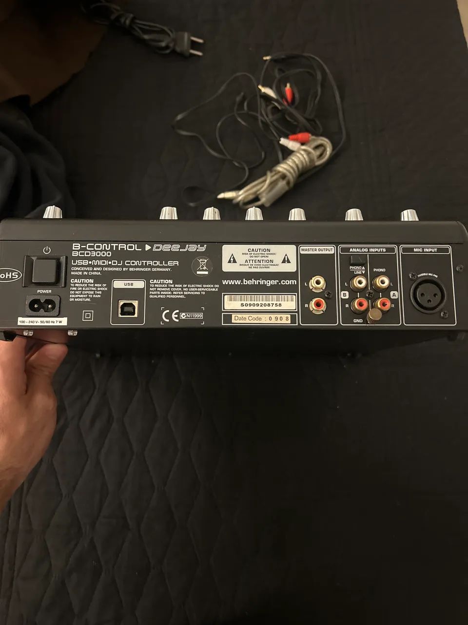 Mesa controladora Behringer B-control deejay  - Foto 3