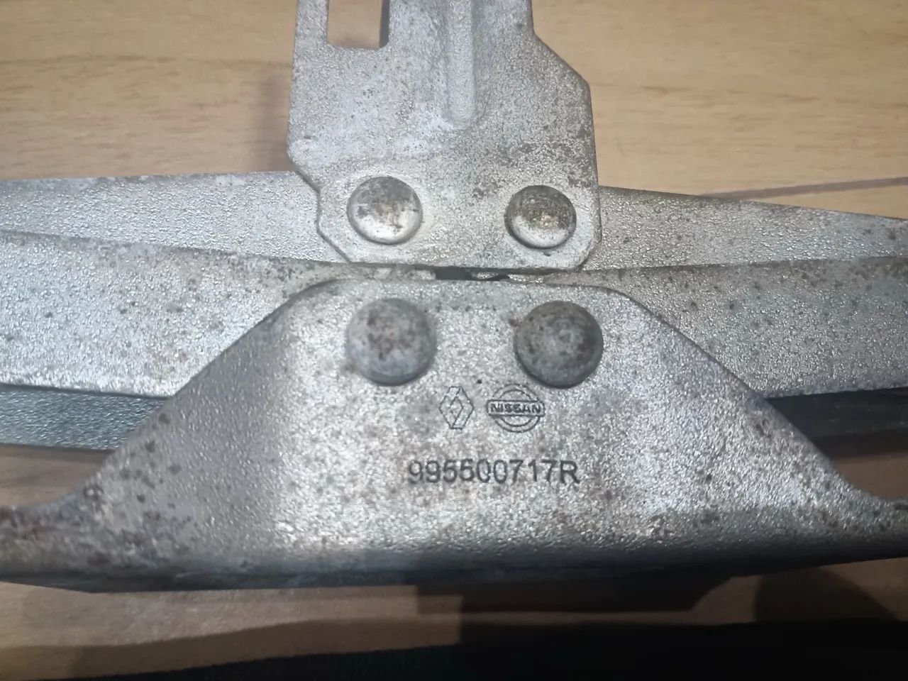 Kit De Chave De Roda, Macaco  E Bolsa Original Renault Kwid - Foto 2