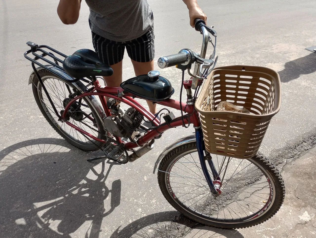 bicicleta  a gasolina  - Foto 3