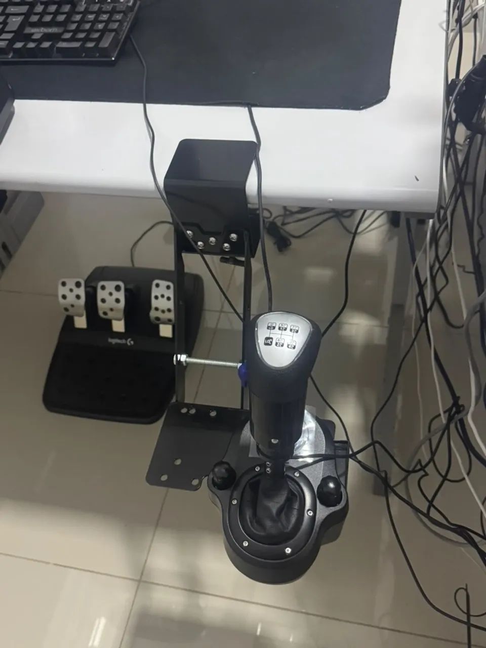 Volante logitech g29 com câmbio - Foto 3