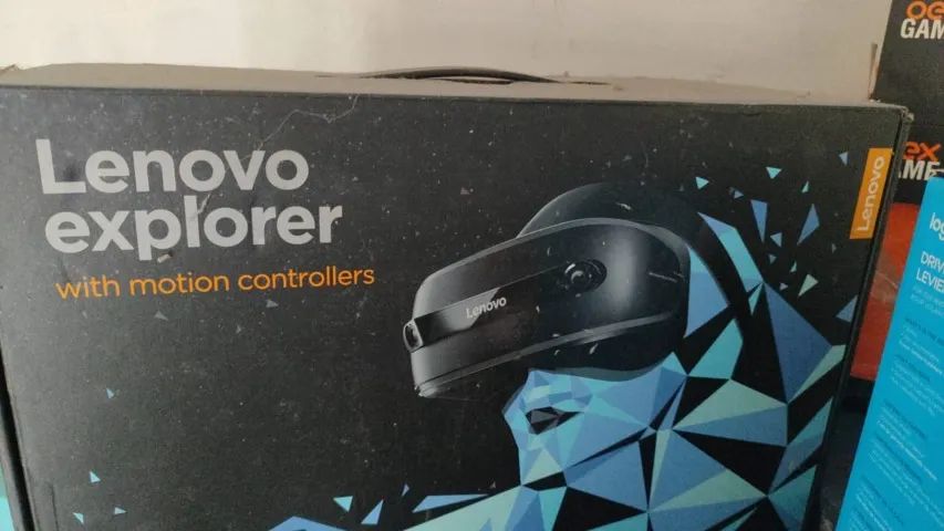 Lenovo Explorer VR com 2 controles e caixa original