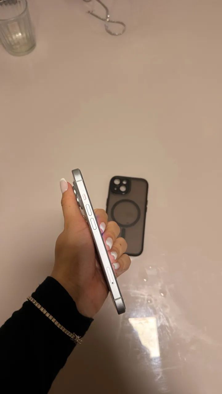 iphone 15  - Foto 4