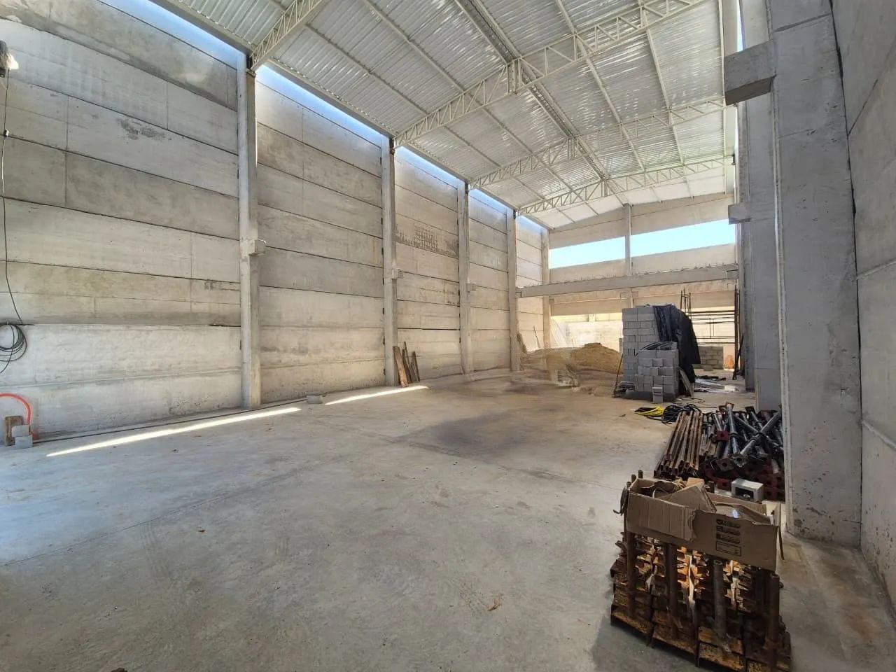 LOCAÇÃO GALPÃO 280M² - CAJURU - SOROCABA / SP - Foto 2