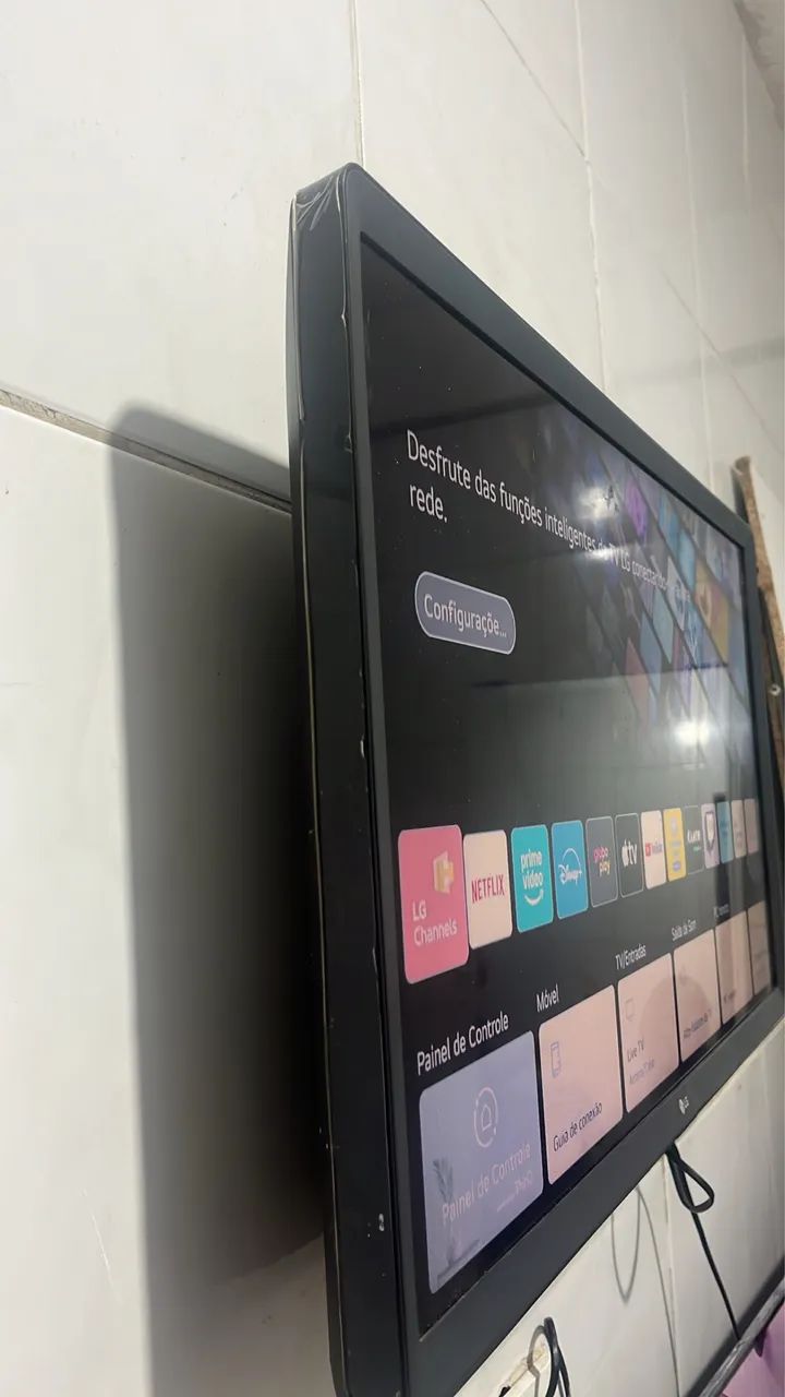 Tv smart de 32 polegadas 8 mês de uso - Foto 2