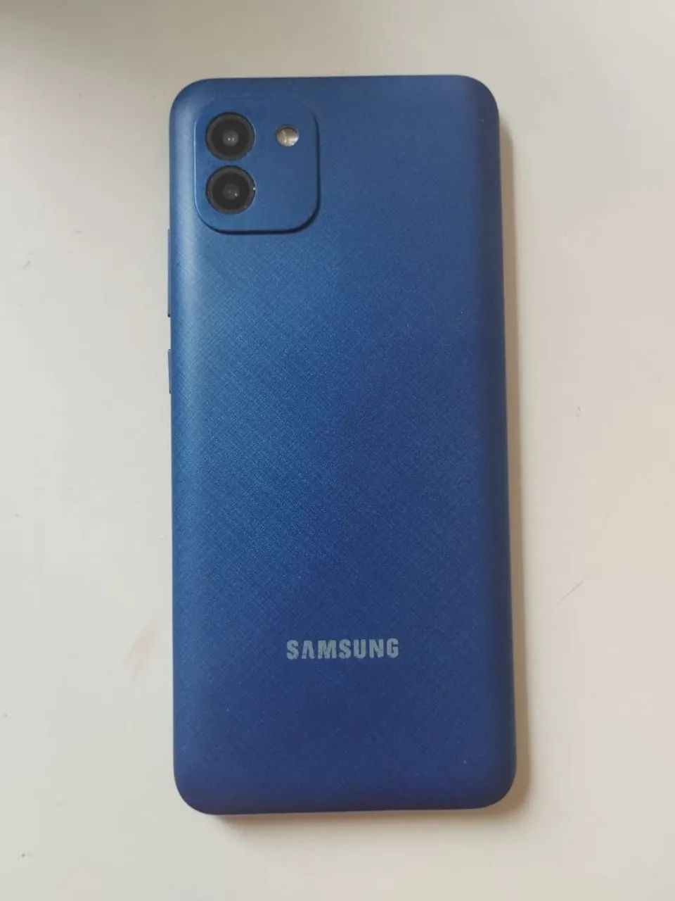 VENDE SE A03
