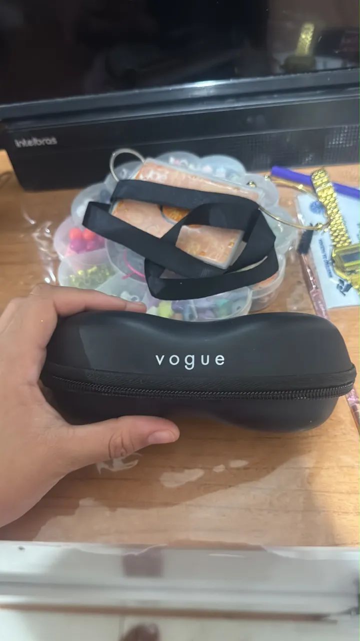 Óculos da Vogue - Foto 2