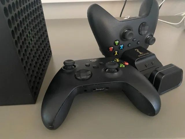 Xbox Series X + 2 Controles Novos + Carregadores | Completo | Ótimo Estado - Foto 6