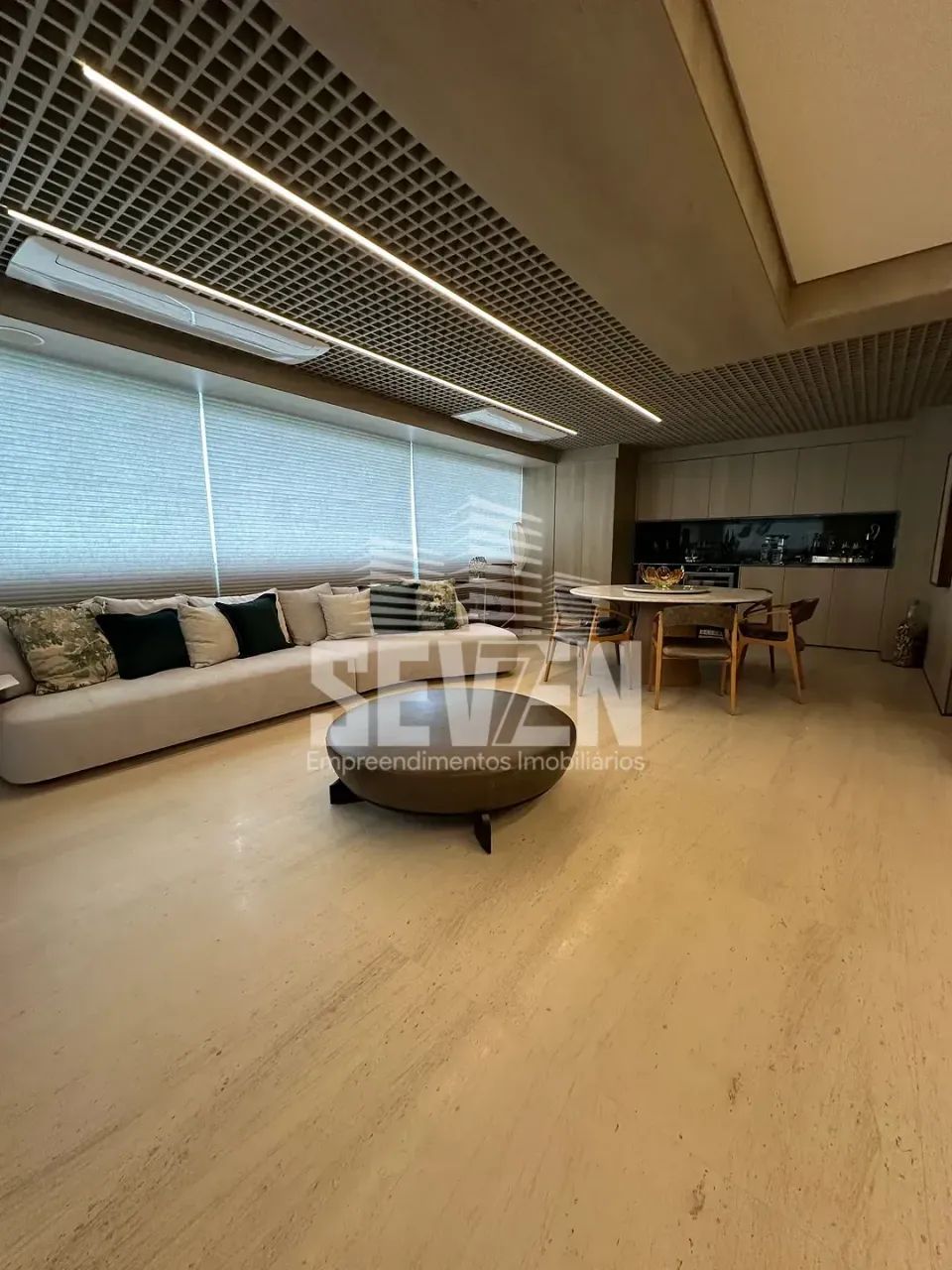 Cobertura Duplex com 4 Quartos no Santorini Bauru  490 m²