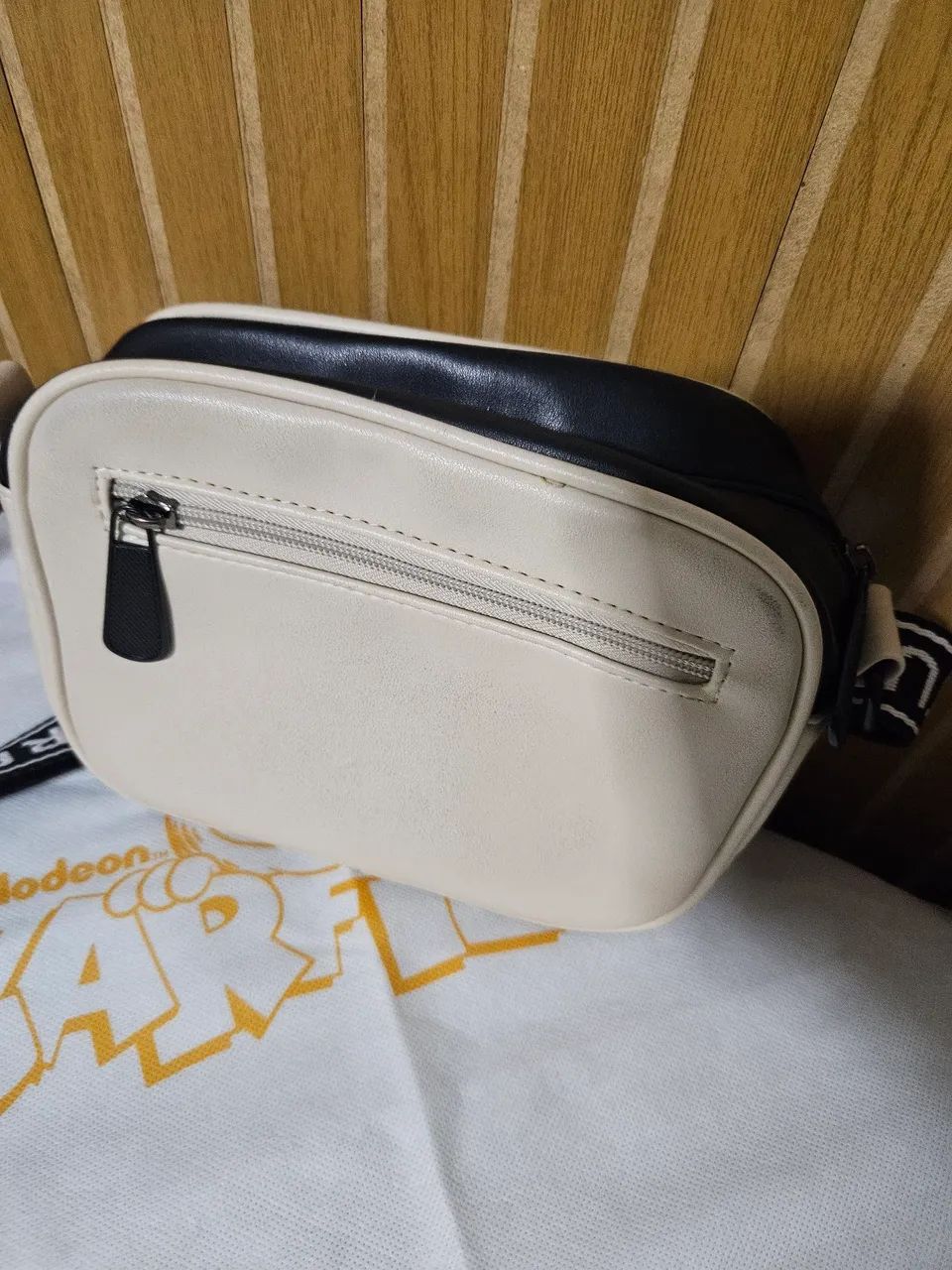 Bolsa transversal garfield semax  - Foto 4
