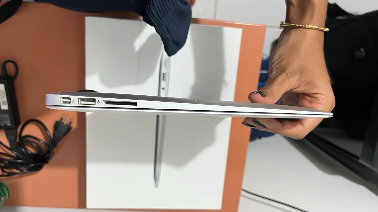 F*K様 MacBook Air 13 inch Early 2015 A146 macbook air 13 2015