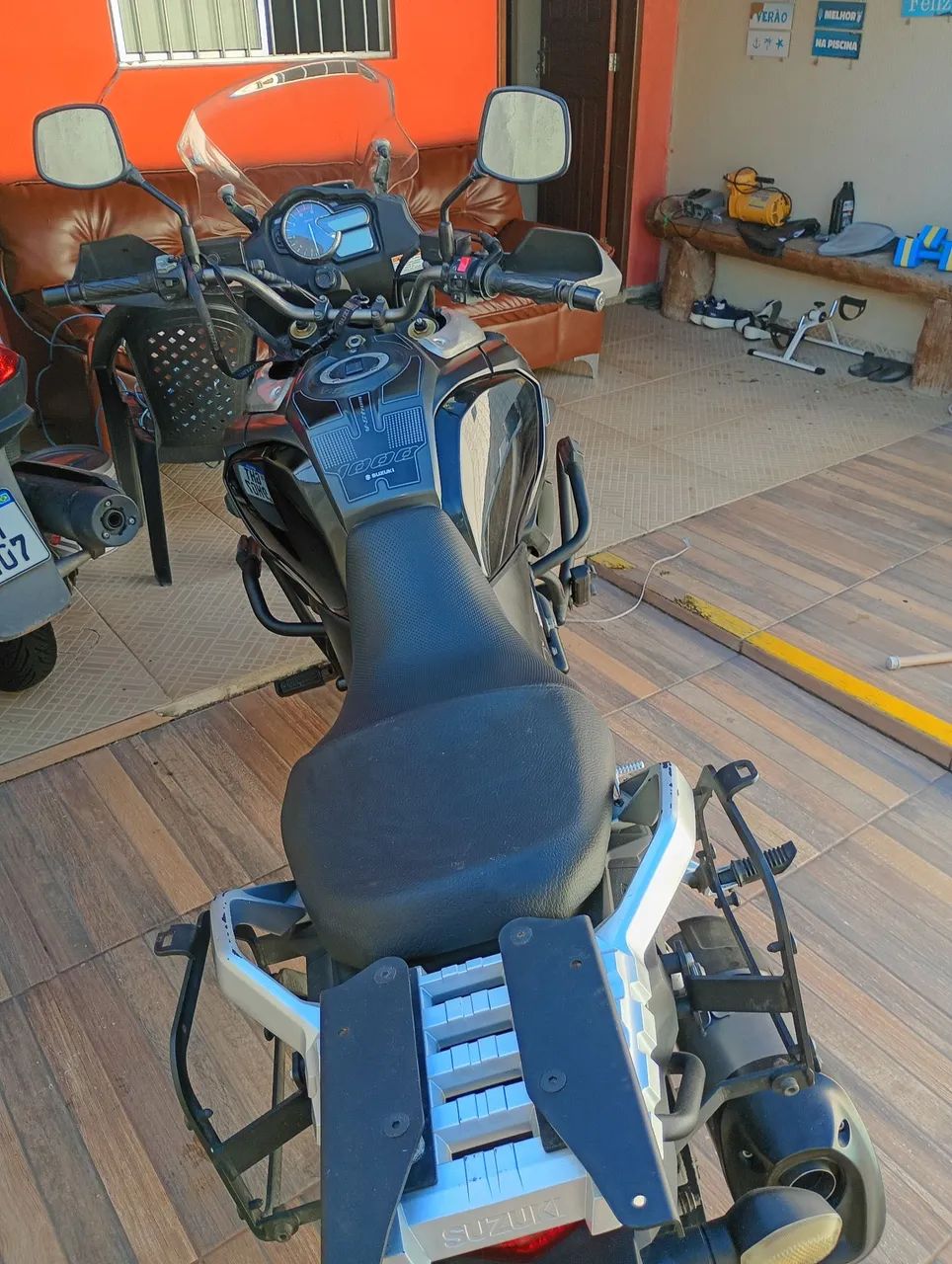 V Strom 1000 muito nova