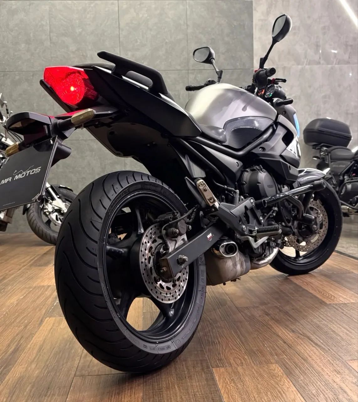 Xj6 17/18 ABS - Foto 5