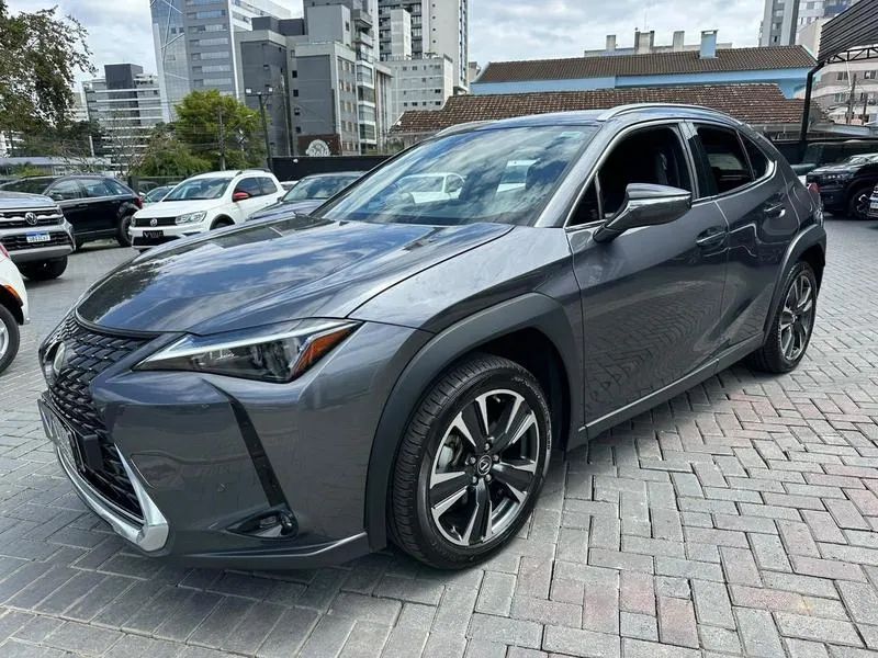 Lexus UX-250h