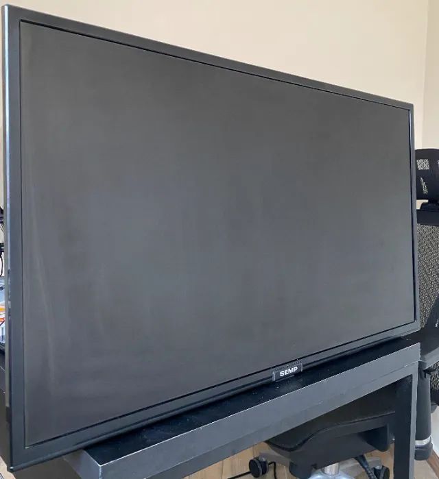 TV SEMP 32 para retirada de peças