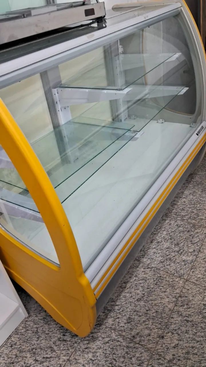 vende-se expositor gelopar - Foto 2