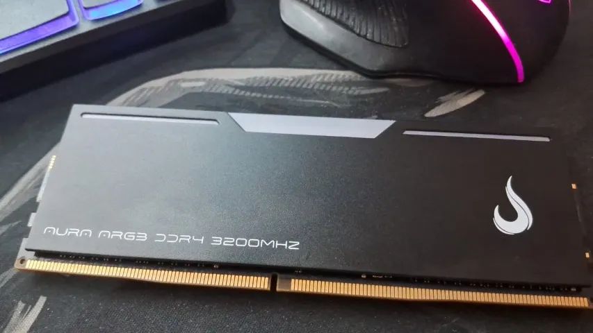 Memória RAM 16GB 3200MHz DDR4 - Foto 2
