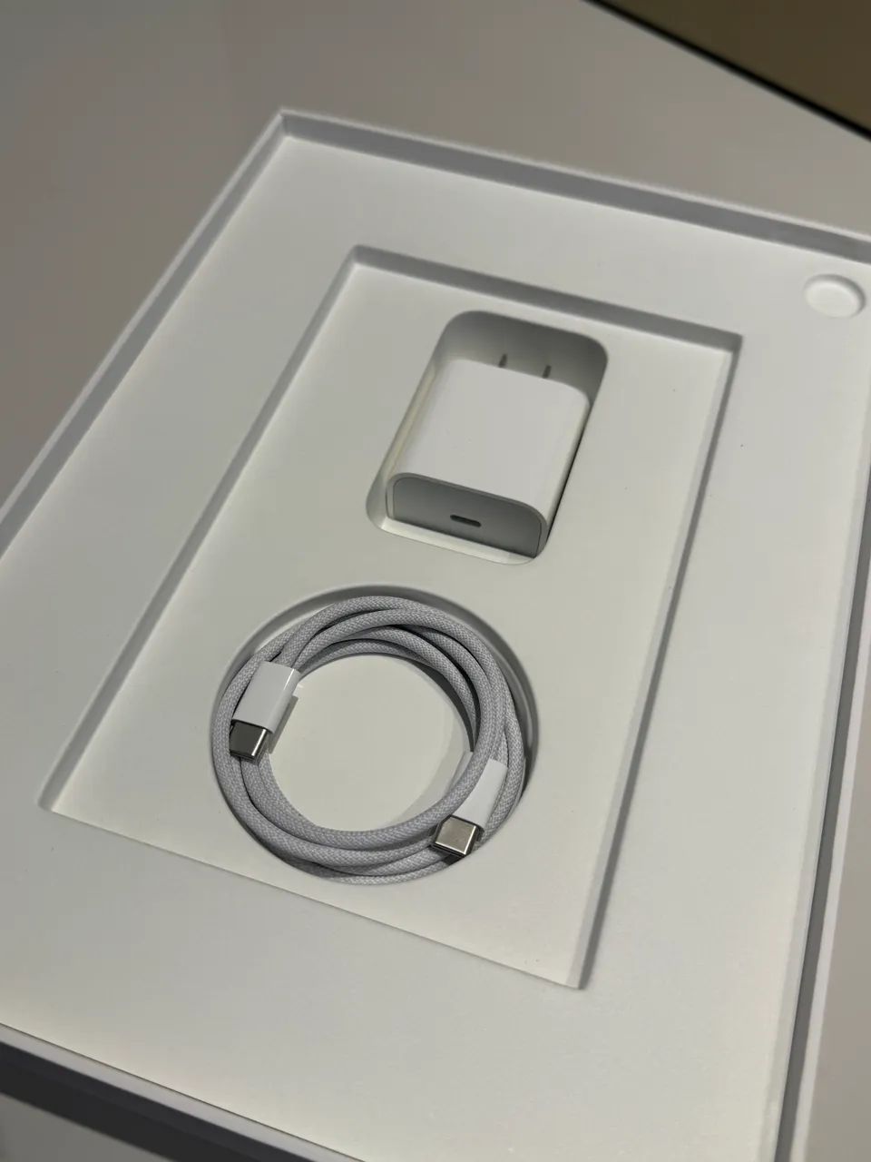 IPAD 11 + APPLE PENCIL | 2 MESES DE USO - Foto 2