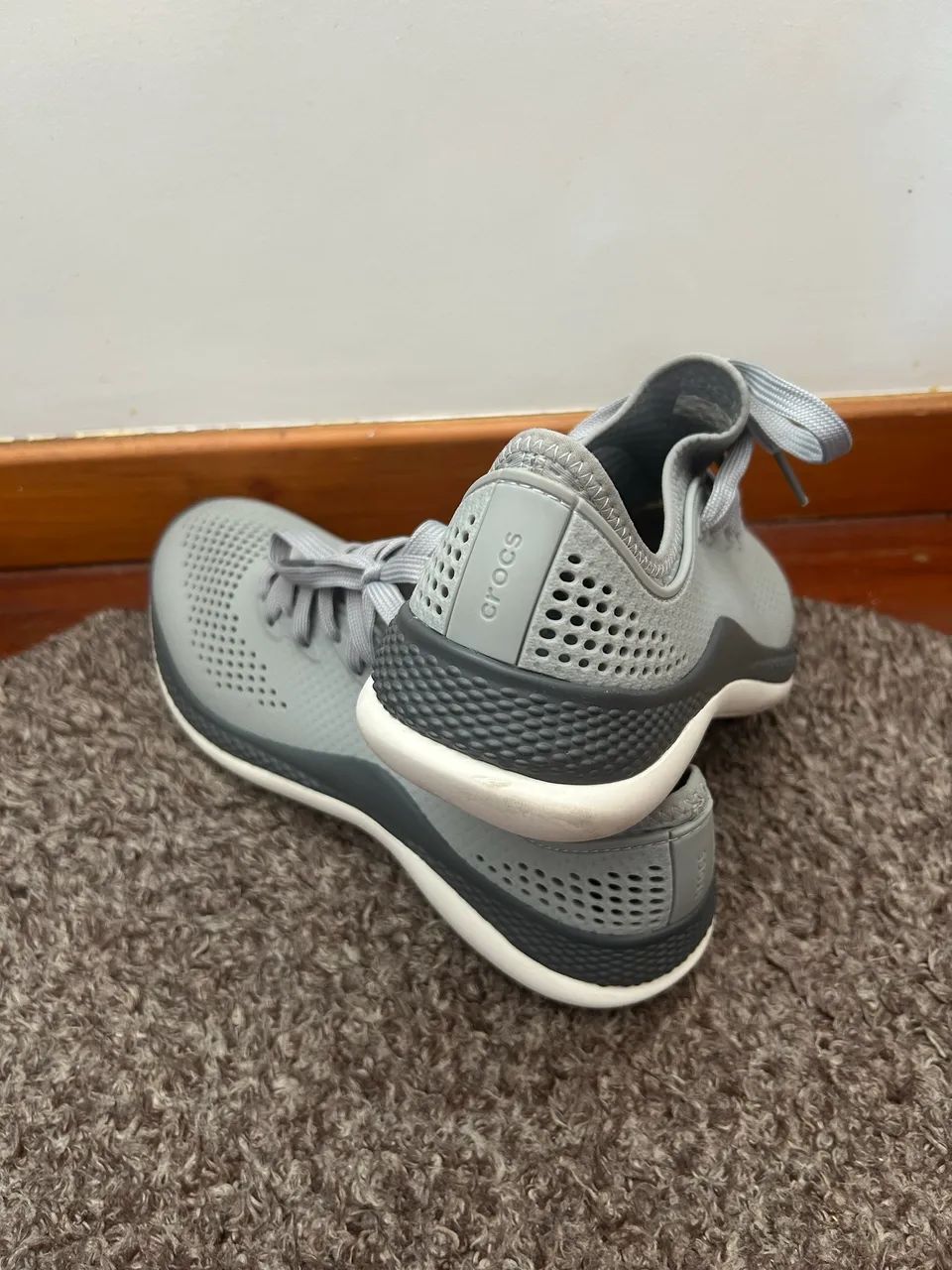 Tênis Crocs LiteRide 360 Pacer Cinza - Tam. 43 - Original - Foto 2
