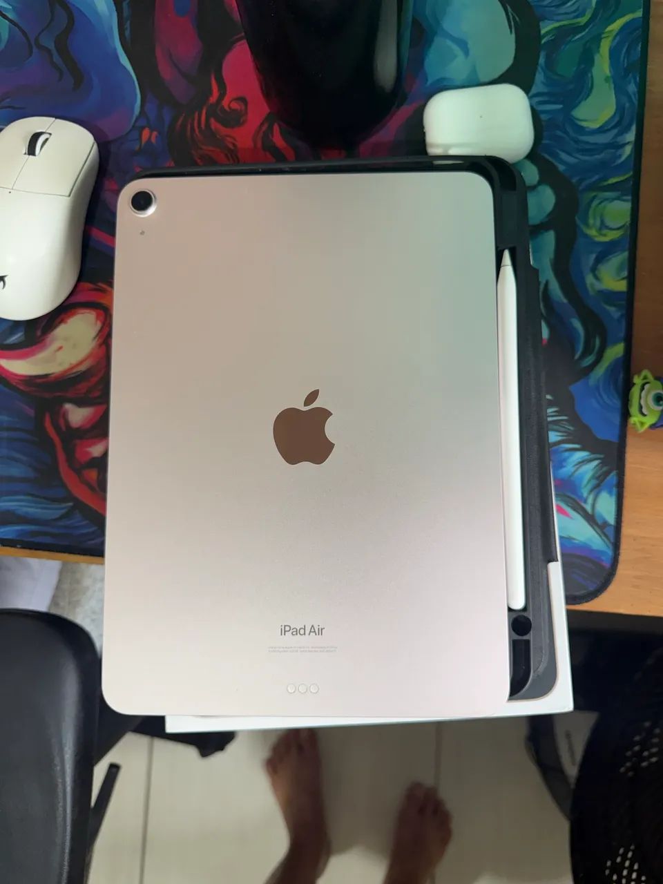 iPad Air 5ª Geração 64GB + Apple Pencil 2 + Capa Teclado - Tablets