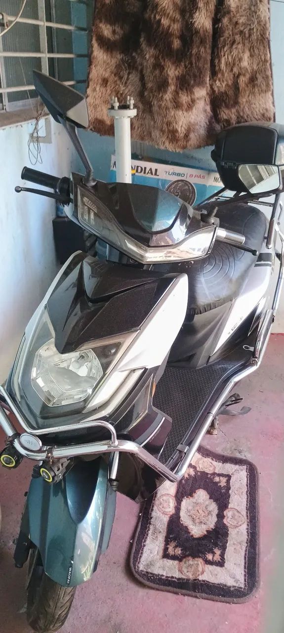 SCOOTER ELÉTRICA T4 2000W C/BAÚ - Foto 3