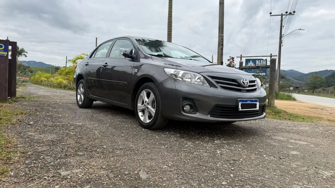 Toyota Corolla XEI 2.0 Flex 16V Aut. 2013