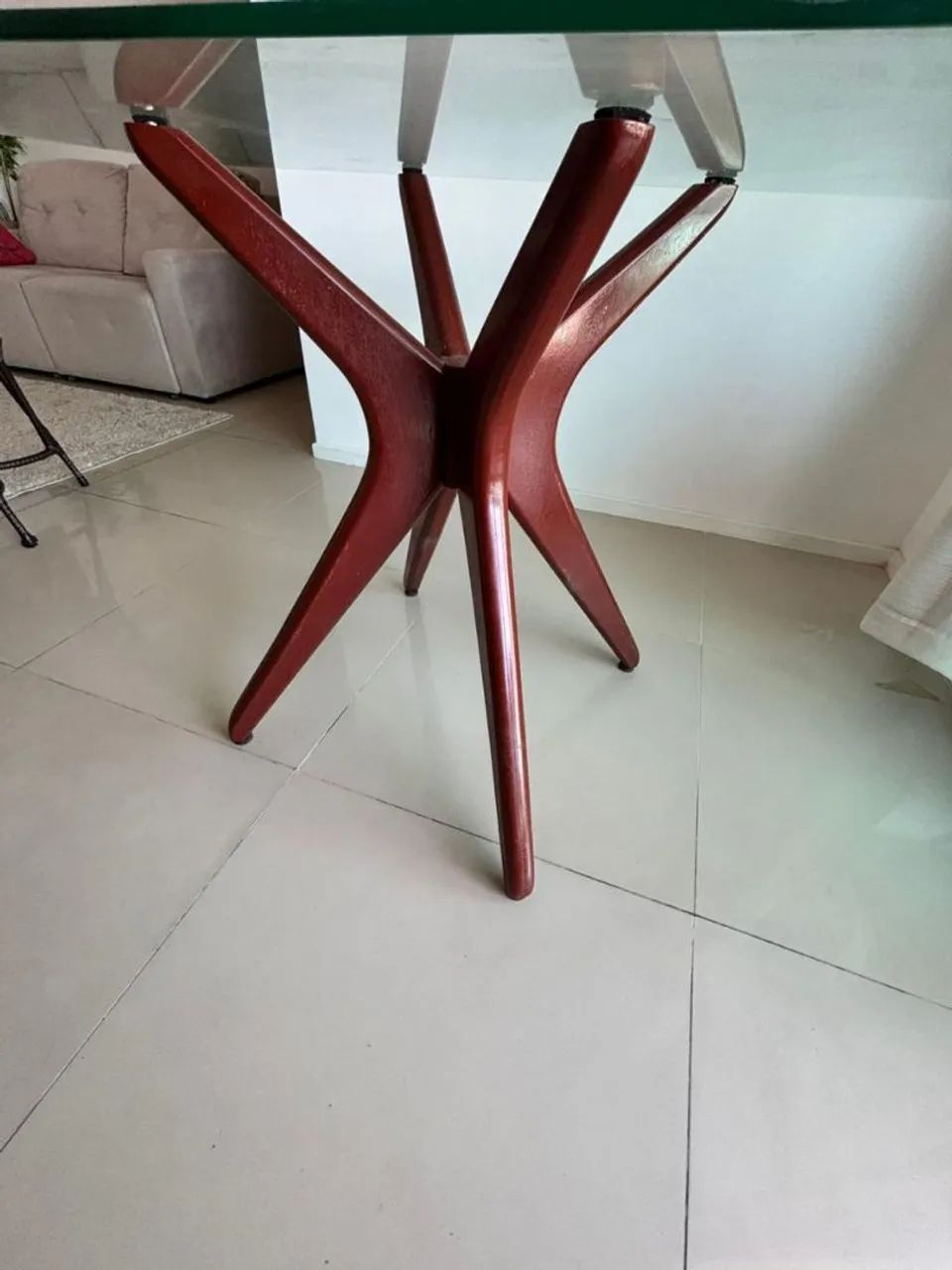 Mesa com base de madeira  - Foto 5