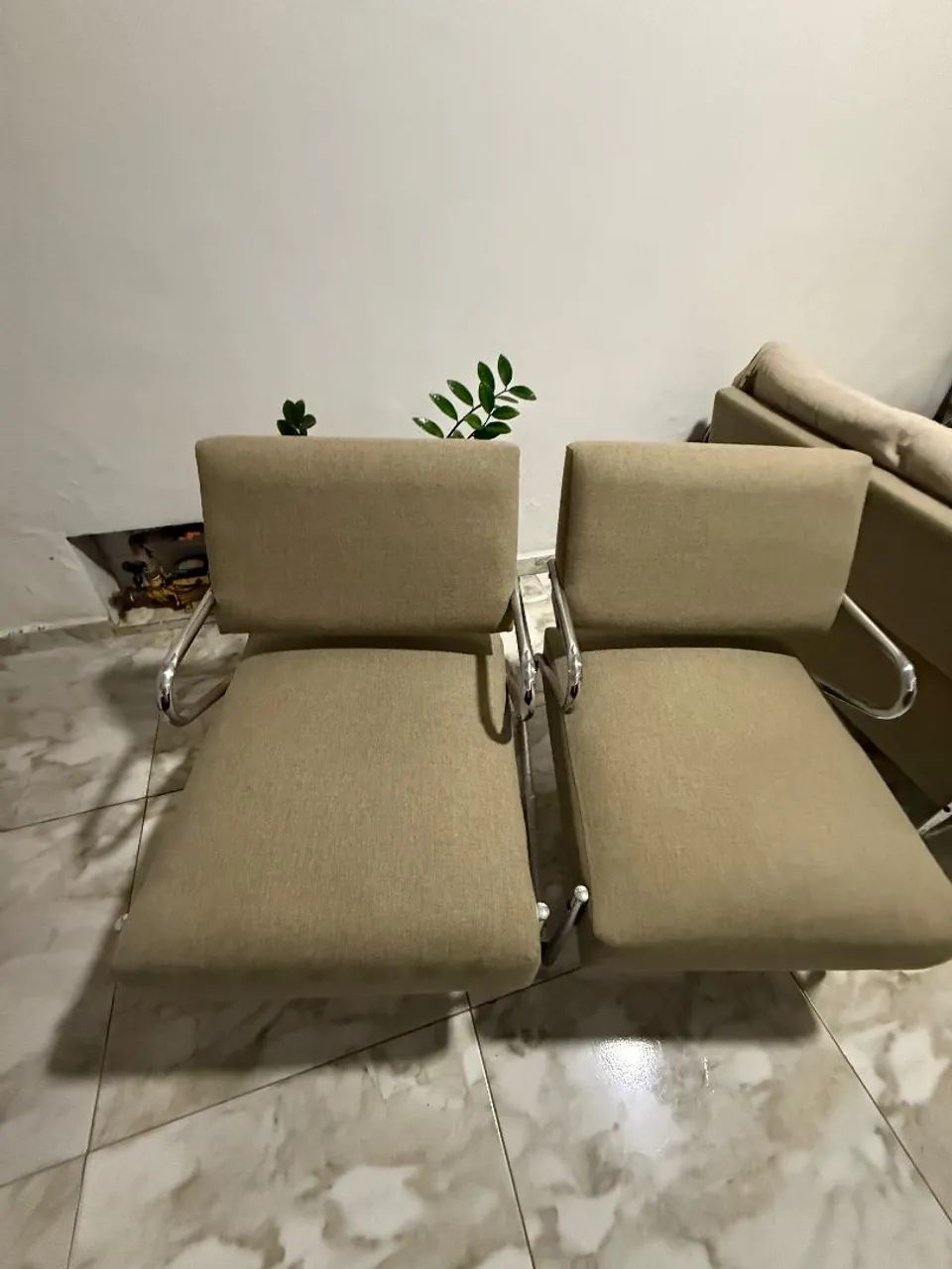 Kit sala de estar (sofás e poltronas) - Foto 4