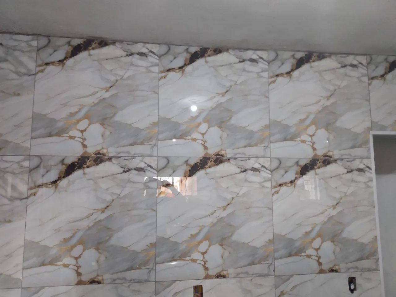 Pedreiro  mão na obra 