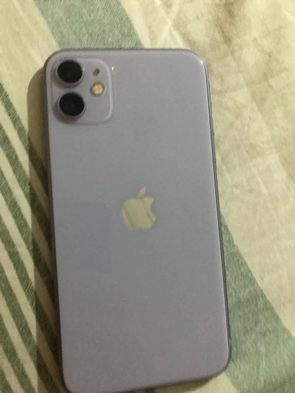 iPhone 11 lilás 128 GB - Foto 2