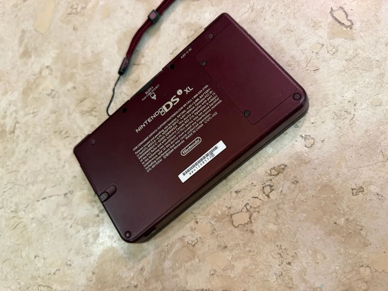 Nintendo DSi XL - Foto 3