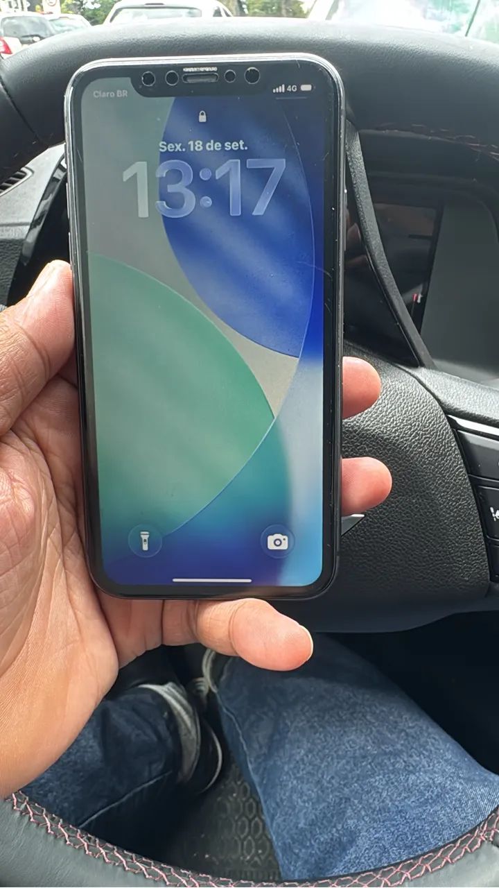 Oportunidade iphone 11 novinho.