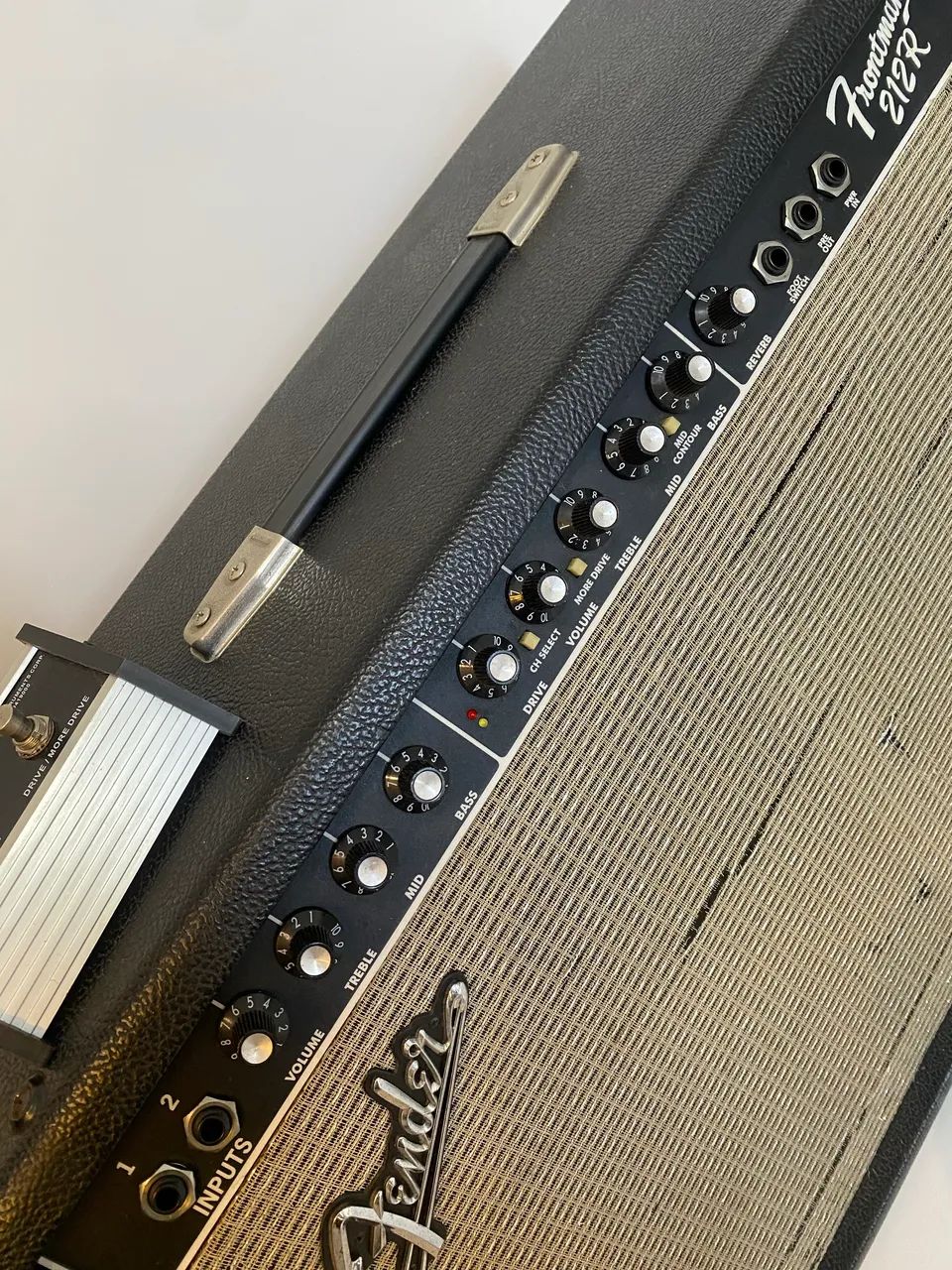 Fender Frontman 212R 100W - 2x12? + Footswitch Original - Foto 2