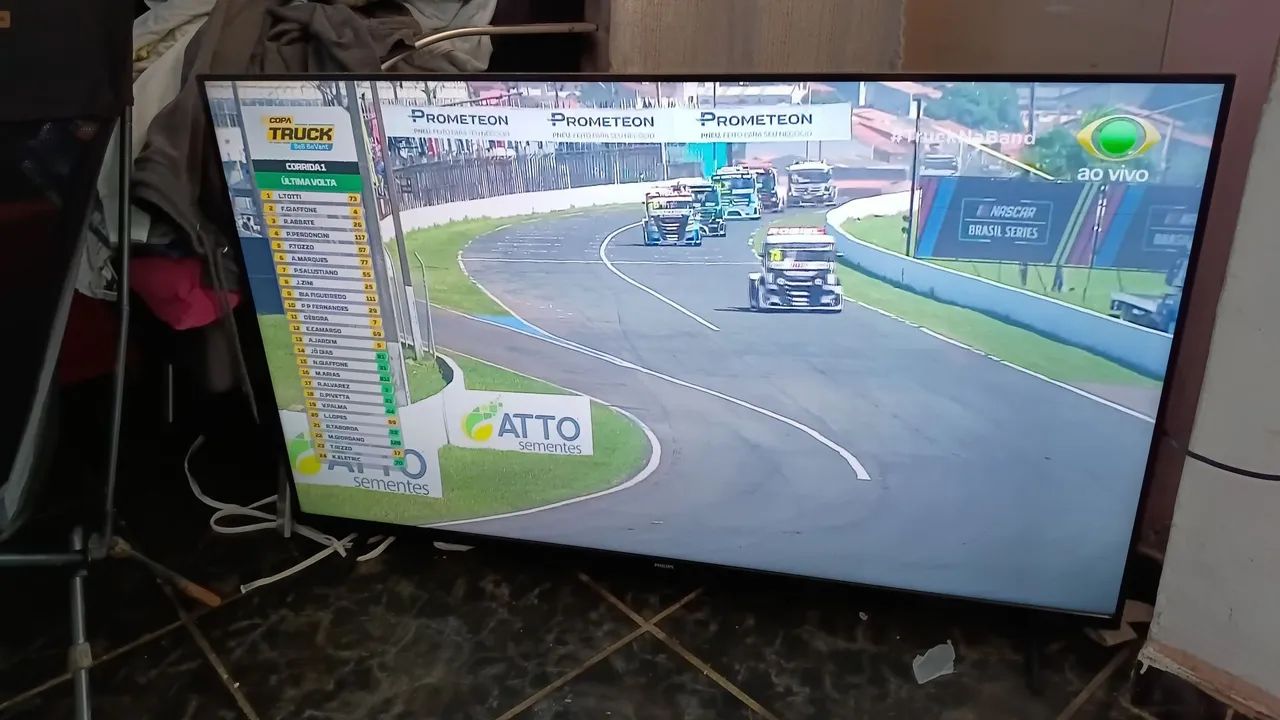 TV Philips 50 smart 4K detalhes  - Foto 3