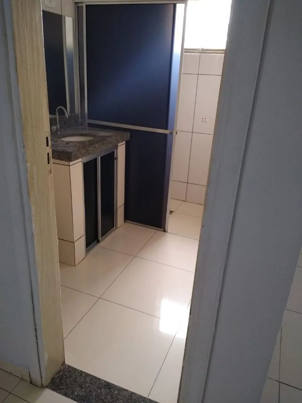 Vendo casa área central de Umuarama -Pr - Foto 2
