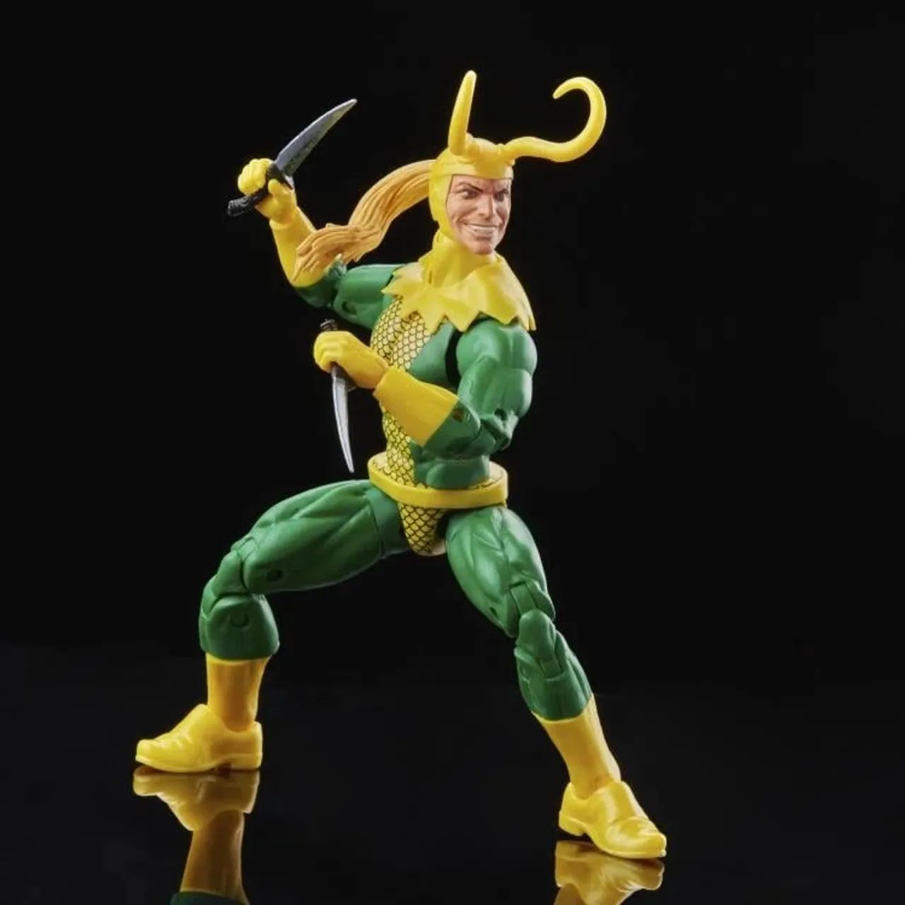 Marvel legends Loki Retro