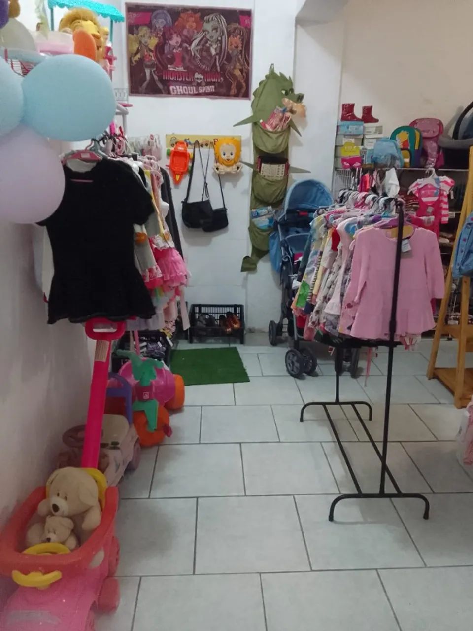 Brechó 2 mil pçs Infantil. Imperdível  - Foto 4