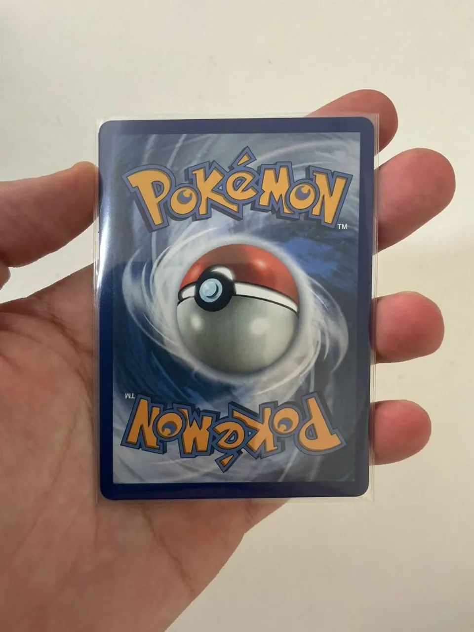 Charizard de Celebrações 30 anos - Foto 2