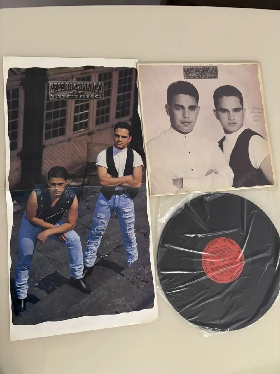 LP Disco de Vinil Zezé de Camargo e Luciano com Pôster - Foto 2