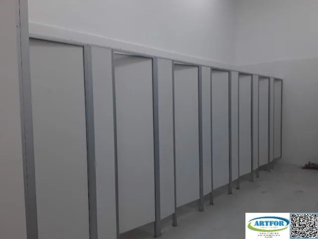 Divisória Sanitária Naval, na Cor Cimento Queimado. Venda e Instalação, Artfor Divisórias. - Foto 4