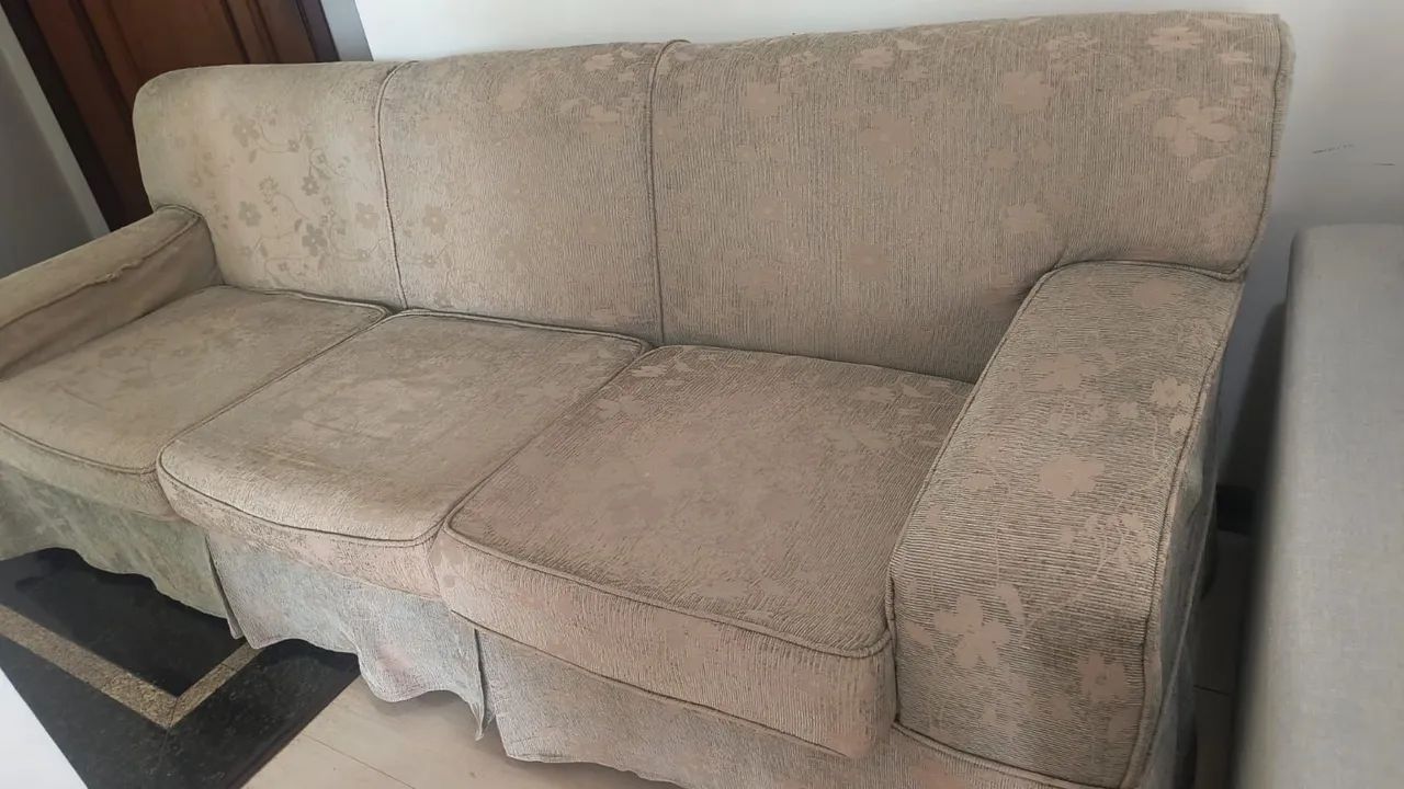 02 SOFÁS USADOS 