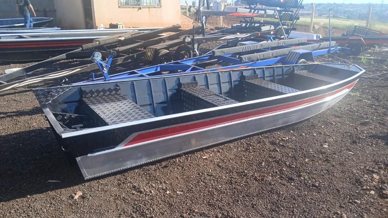 Barcos e Lanchas  - Foto 10