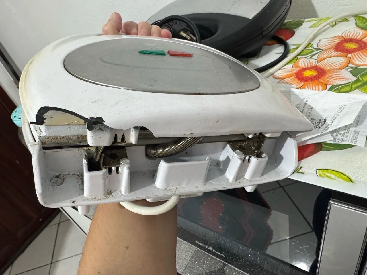 Grill E Sanduicheira
