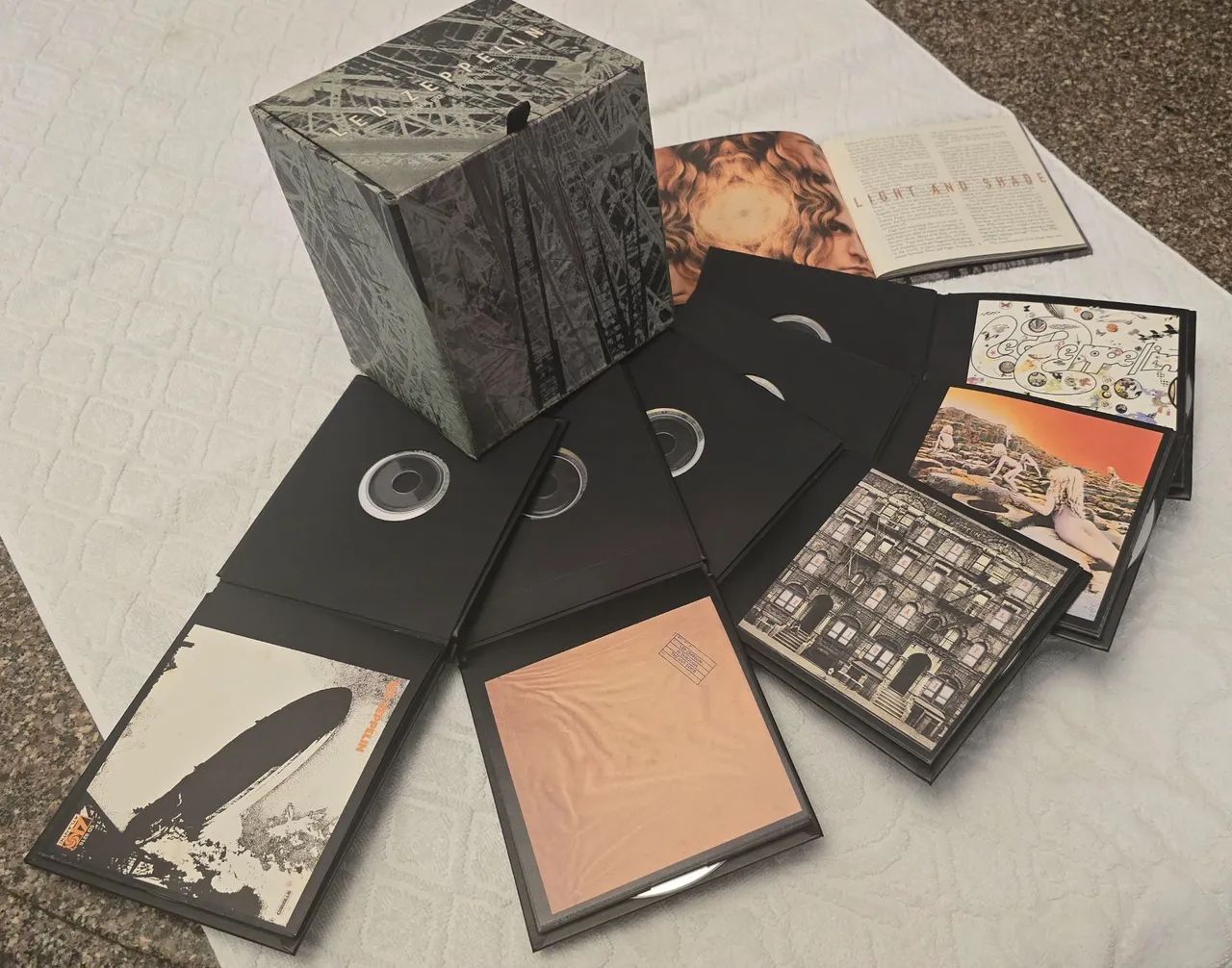 デ*ン様 LED ZEPPELIN / 紙ジャケCD 9組セット Led Zeppelin Combo 9 Cd Deluxe Discografia Completa Remaster