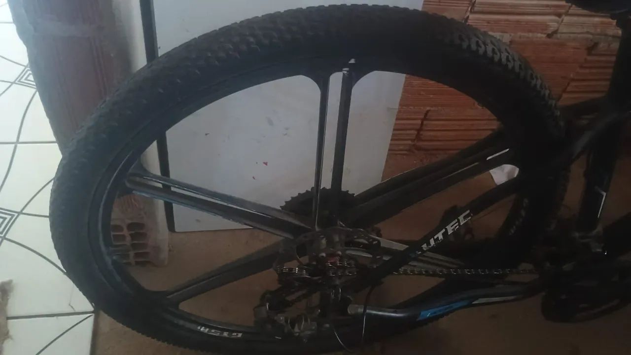 Bicicleta aro 29  - Foto 5