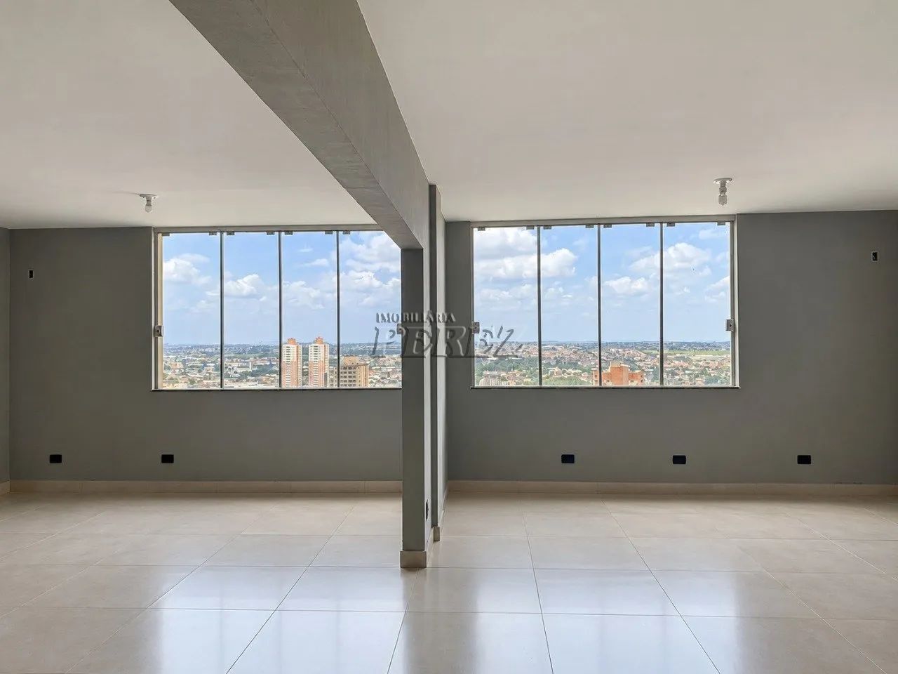 Sala para alugar no Condomínio Edifício Metrópole, região central de Londrina - Foto 2