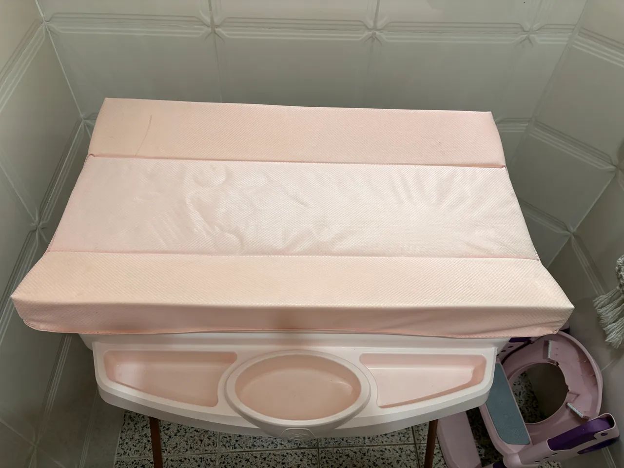 Suporte para banheira e trocador de bebê  - Foto 3